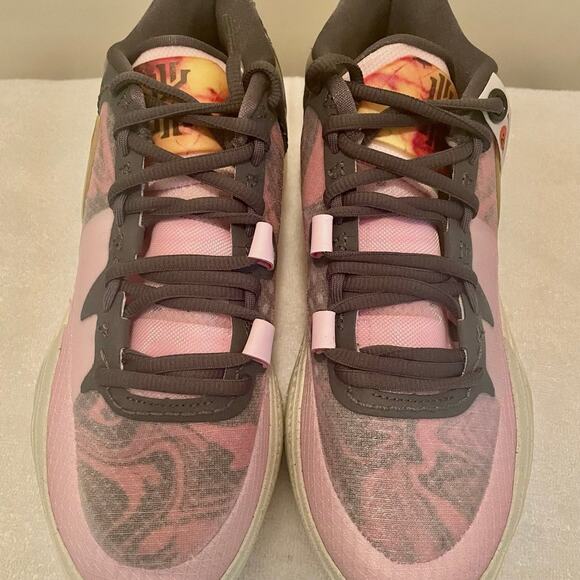 Nike Kyrie Irving 8 All Star Weekend Sneaker - Men’s Size 8.5/ Women’s Size 10 main image 5
